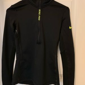 Nike Pro Hyper Warm Zip Up